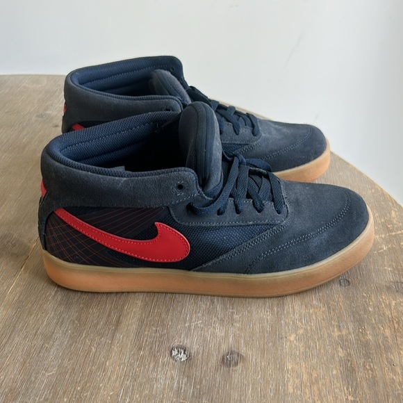 Nike SB Zoom Omar Salazar Mid Navy and Red Sneakers 2010 Men size 9.5 - Picture 2 of 16